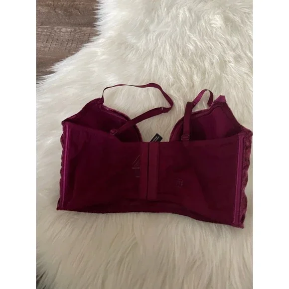 Victoria's Secret velvet Very Sexy Balconette bra size 34B - Picture 3 of 4